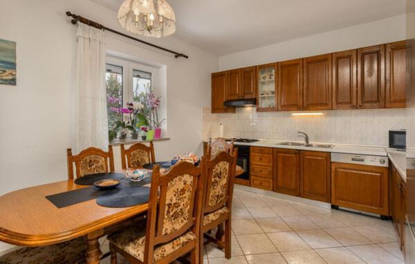 Apartment Sabina&Zoran Malinska Ngoại thất bức ảnh