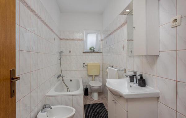 Apartment Sabina&Zoran Malinska Ngoại thất bức ảnh
